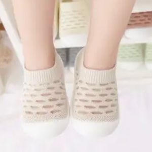 New Temu Toddler Slipper Sock Shoes Size 5